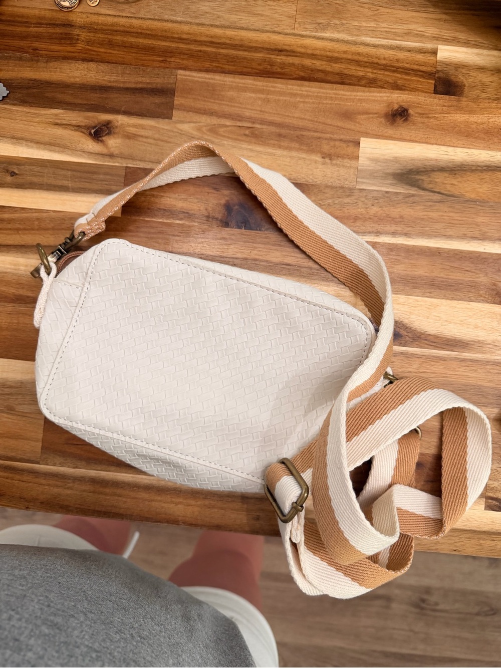 thirty-one Cream Crossbody with Tan and Cream Striped Strap